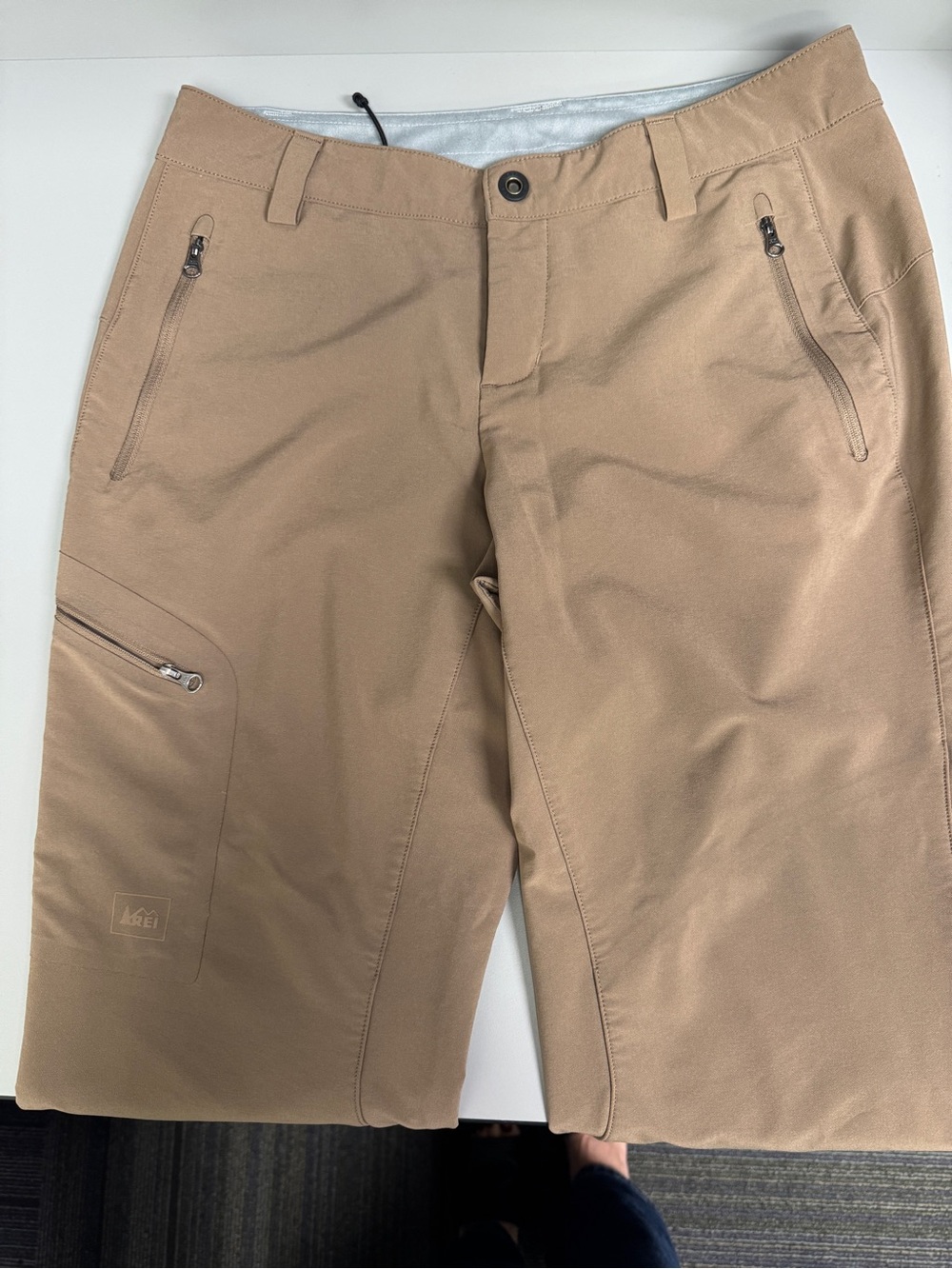 REI Co-op Women’s Hiking/Outdoor Pants – Size 6 Petite – Tan/Khaki